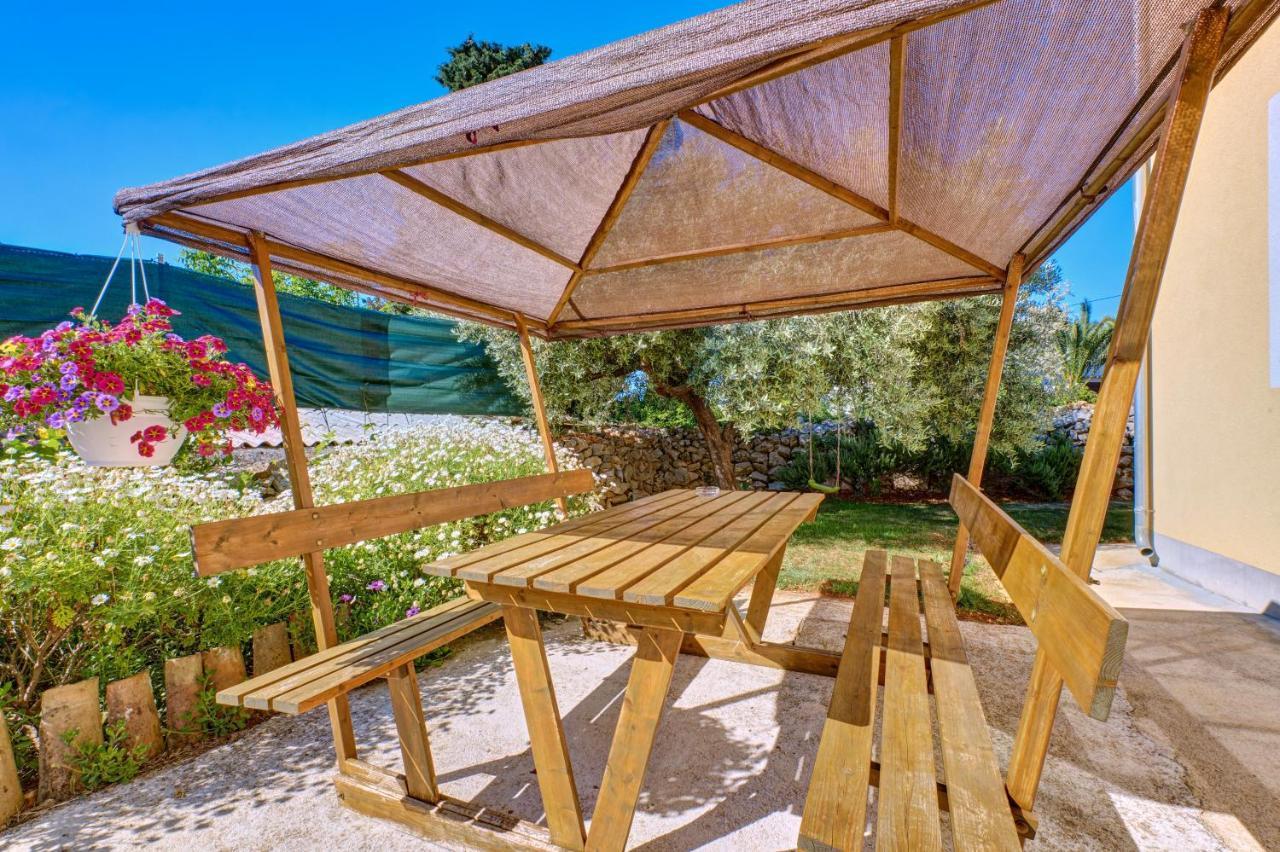 Apartamento Sven Veli Lošinj Exterior foto