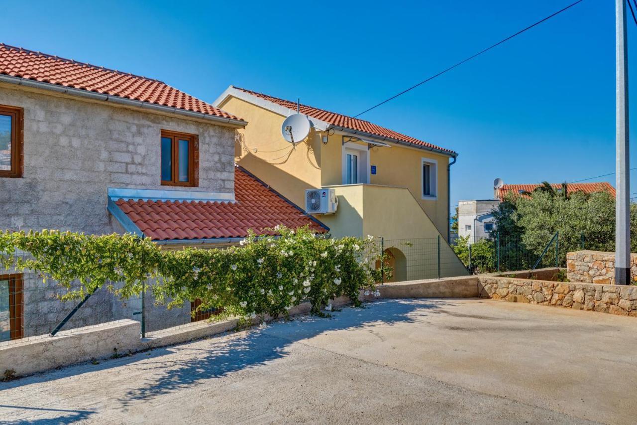 Apartamento Sven Veli Lošinj Exterior foto
